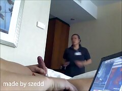 Monika ma scopa fucks âm hộ cạo của cô gần máy xxx video thu ảnh.